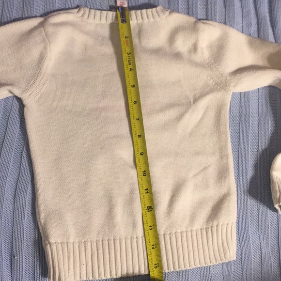 Cupcake sweater perfect for birthdays! - Picture 5 of 6